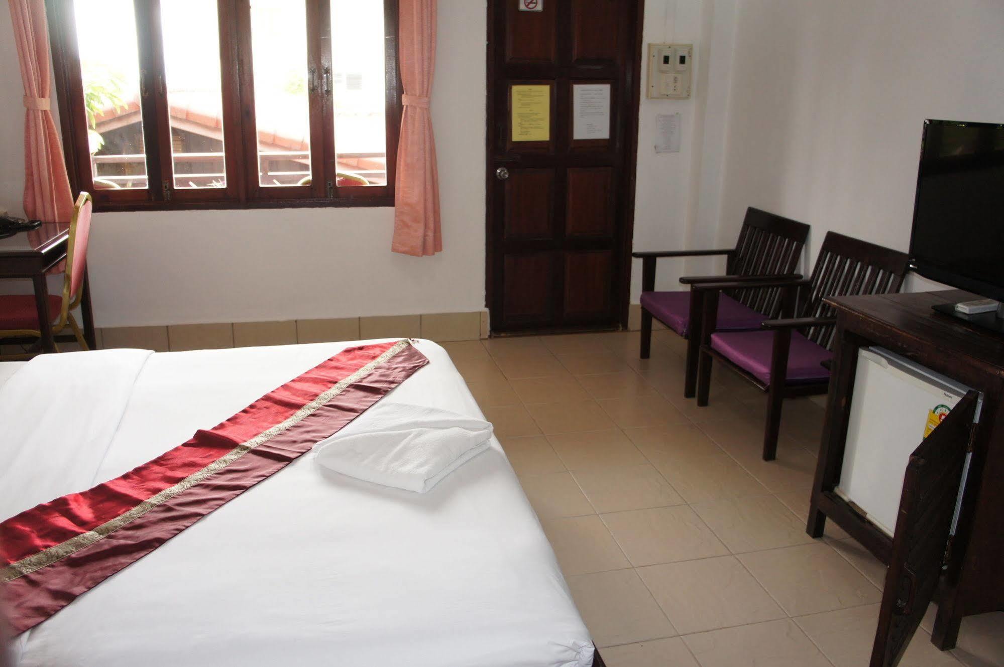 Suksavanh River 2 Hotel Ban Nongdouang Extérieur photo
